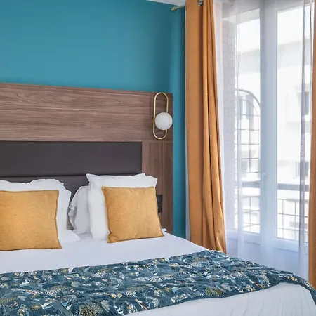 Отель The Originals Boutique, Le Marignan,le Havre Centre Gare Гавр