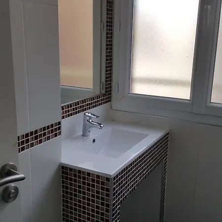 The Originals Boutique, Le Marignan,le Havre Centre Gare فندق لو هافر