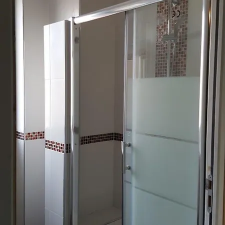 The Originals Boutique, Le Marignan,le Havre Centre Gare لو هافر