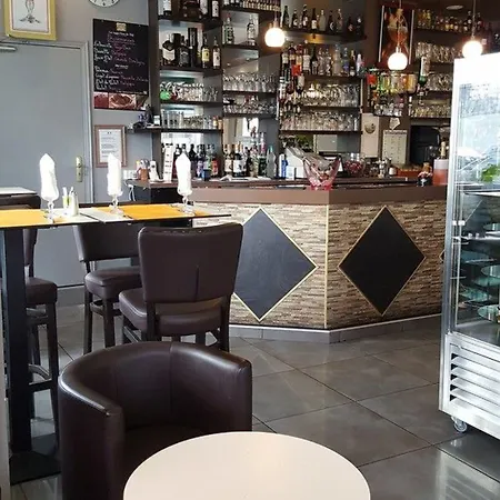 Hotel The Originals Boutique, Le Marignan,le Havre Centre Gare