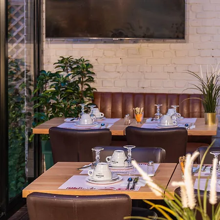 Hotel The Originals Boutique, Le Marignan,le Havre Centre Gare